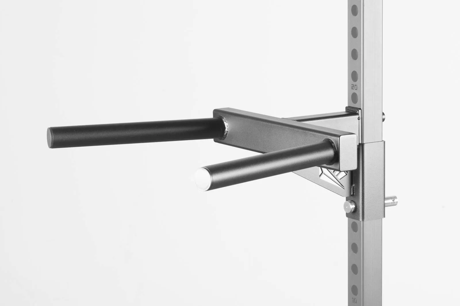 Mighty Dip Bar (Front Fit) | KingsBox